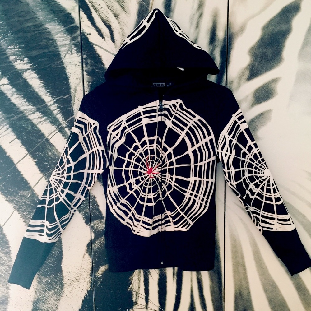 Boy’s Spiderweb Hoodie..New